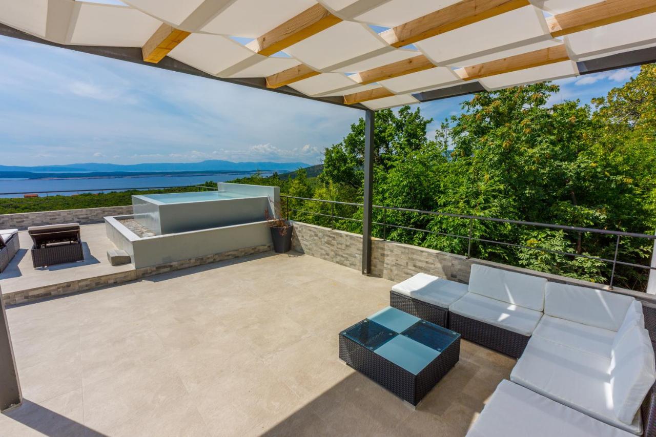 Villa Linda Crikvenica Exterior photo