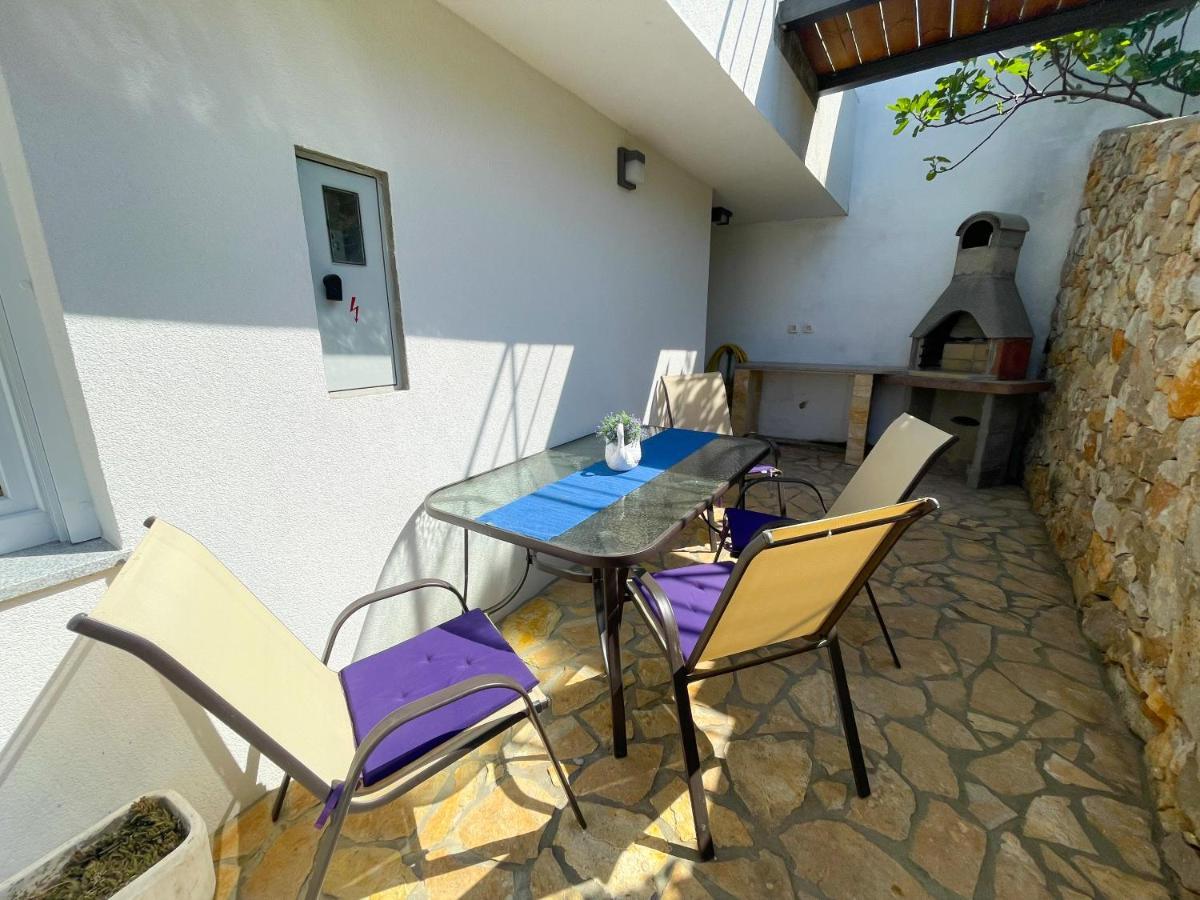 Villa Linda Crikvenica Exterior photo